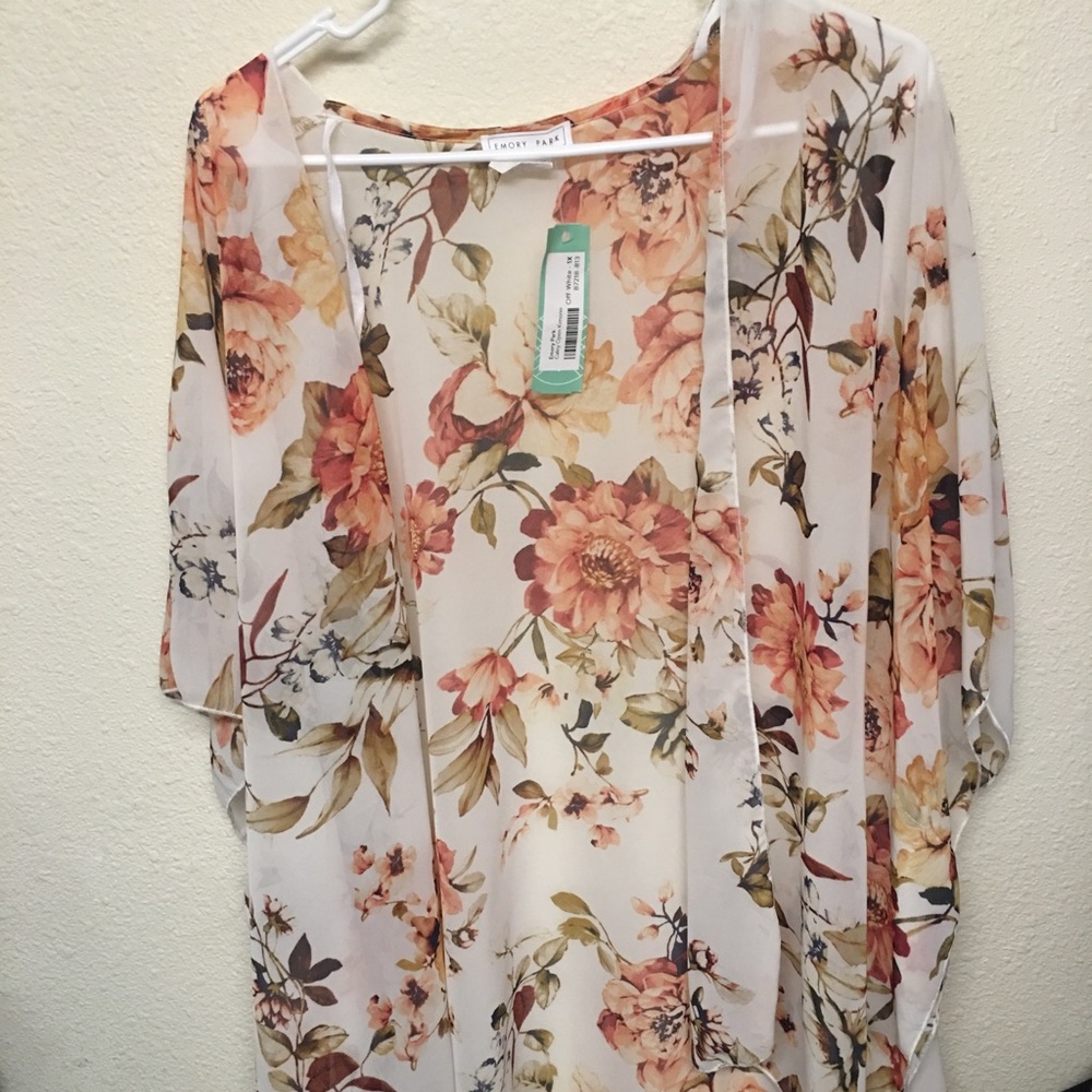 Emory Park shawl - 1x New with tags